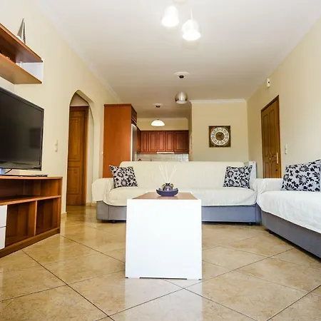 Thano's Argostoli (Kefalonia)