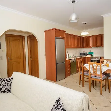 Apartament Thano's